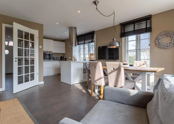 Reetkate & Strohhuette Reetdachhaus Reetkate *