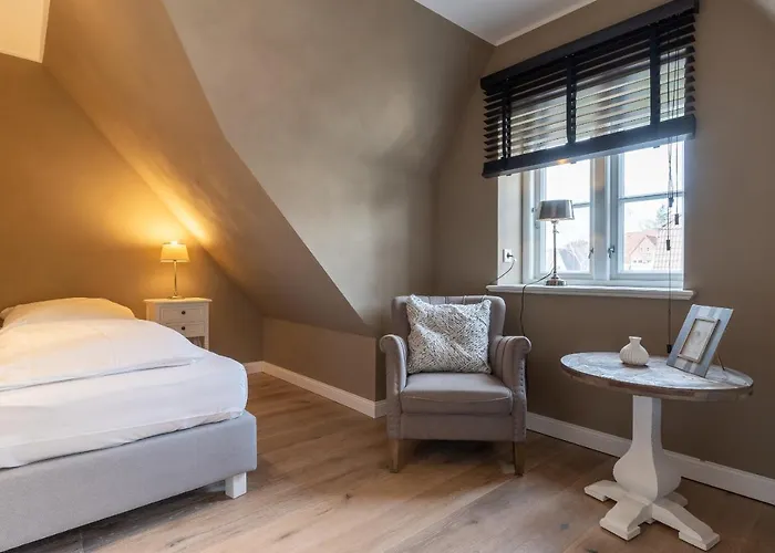 Reetkate & Strohhuette Reetdachhaus Reetkate Feriehus