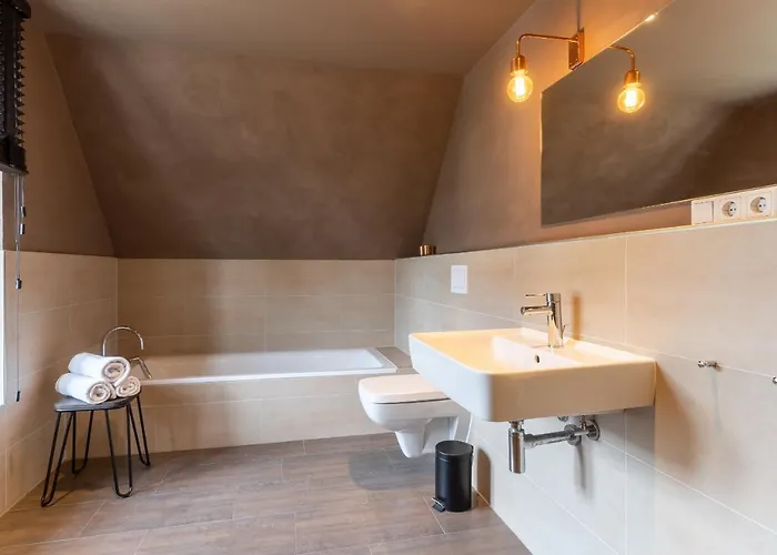 Feriehus Reetkate & Strohhuette Reetdachhaus Reetkate Böhl